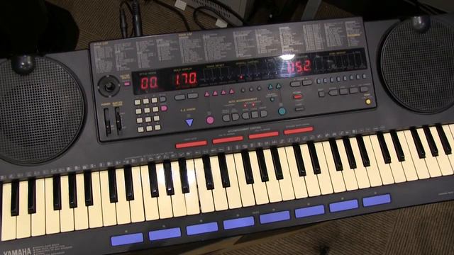 [DEMO] YAMAHA PortaSound PSS-790 song A смотреть онлайн