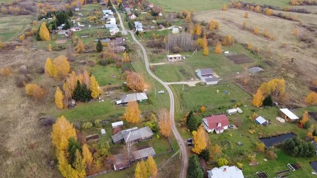 Деревенская осень, сьемка с квадрокоптера 15.10.22 смотреть онлайн