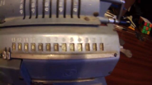 Механическая счетная машина Феликс М - калькулятор на случай наступления конца света! смотреть онлайн