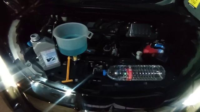 Honda HRVใช้งานมา80000กม.เปลี่ยนถ่ายน้ำยาหล่อเย็นLiquimoly смотреть онлайн