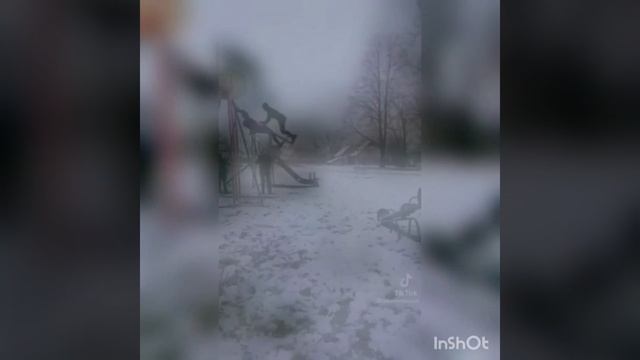 Прыжок с качели????????