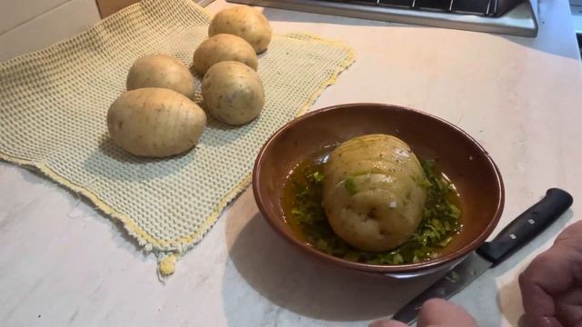 Картошка-гармошка: оригинально, сытно и просто смотреть онлайн