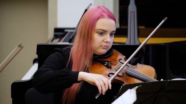 Mozart – String Quartet No.6 in B flat major K.159: Rondo. Allegro grazioso (Kaunas String Quartet) смотреть онлайн