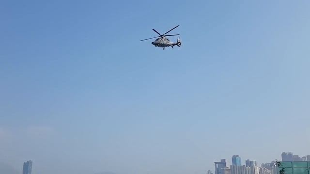 Когда скорость затвора камеры совпадает со скоростью вращения лопастей смотреть онлайн