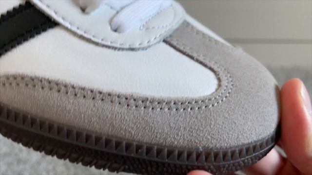 LA SCARPA DEL MOMENTO смотреть онлайн