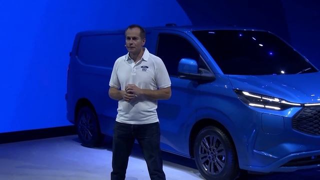 All-new 2024 Ford E-Transit Custom REVEAL & Specs смотреть онлайн