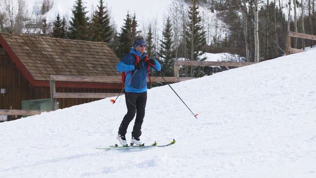 Uphill Skiing Tips: Pole Storage смотреть онлайн