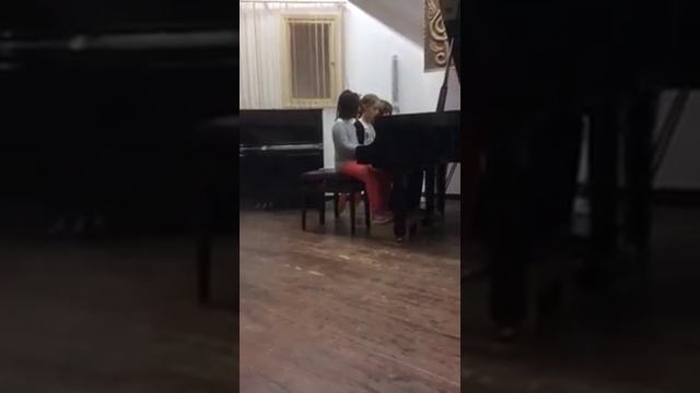 Voyage 2 for six hands at one piano . Nikolas Sideris смотреть онлайн