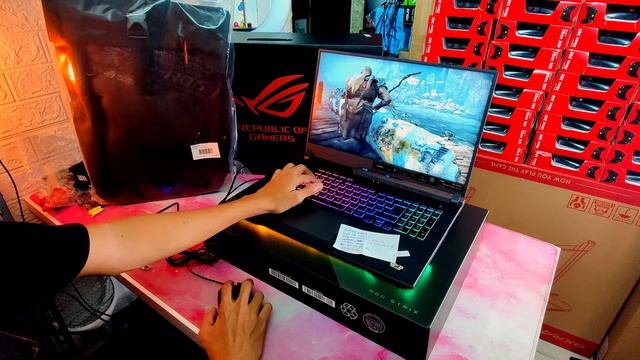 ASUS ROG STRIX G17 G713QC តេស្តហ្គេម GOD OF WAR លើលេបថបថ្មី смотреть онлайн