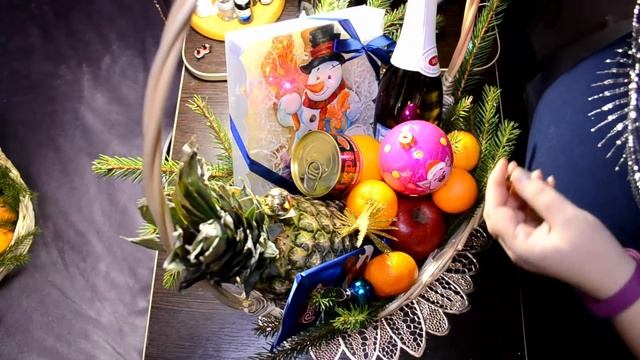 Новогодняя корзина с фруктами своими руками. смотреть онлайн
