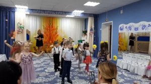 Хороши у нас в руках цветочки