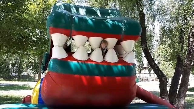 Голодный крокодил смотреть онлайн