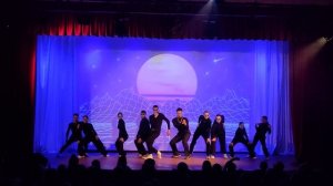 Танец "Хэппи Натион"