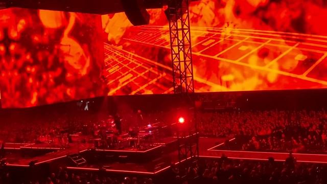 Roger Waters - Shine On You Crazy Diamond [Live From Unipol Arena 2023]