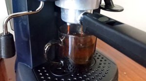 Кофеварка Delonghi EC 190 (EC 201.CD) и как приготовить эспрессо, американо и латте ( how to make )