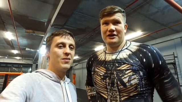 МАСТЕР-КЛАСС ПО БОКСУ. Бокс. ЛЕГЕНДА МИРОВОГО БОКСА - Александр Димитренко. КЕ "Медведь" 18+ смотреть онлайн