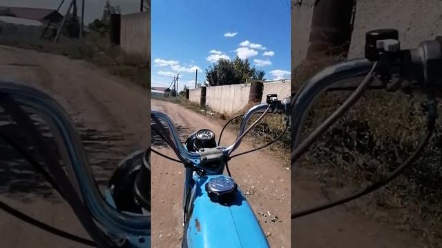 Покатушки на Дырчике часть 1 (Мопед Карпаты) смотреть онлайн