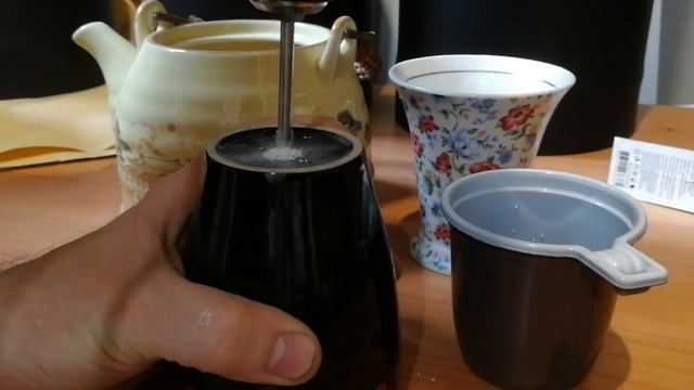 ВТОРАЯ ЖИЗНЬ СТАРЫХ БОКАЛОВ | Переделки Своими Руками DIY смотреть онлайн