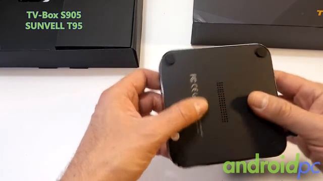 Unboxing TV Box SUNVELL T95 con SoC S905 смотреть онлайн