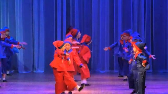 Ансамбль танца "Купава", город Обнинск (май 2019 г.) "Гномы" смотреть онлайн
