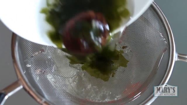 HOW TO MAKE VEGAN KIMCHI | Mary's Test Kitchen смотреть онлайн