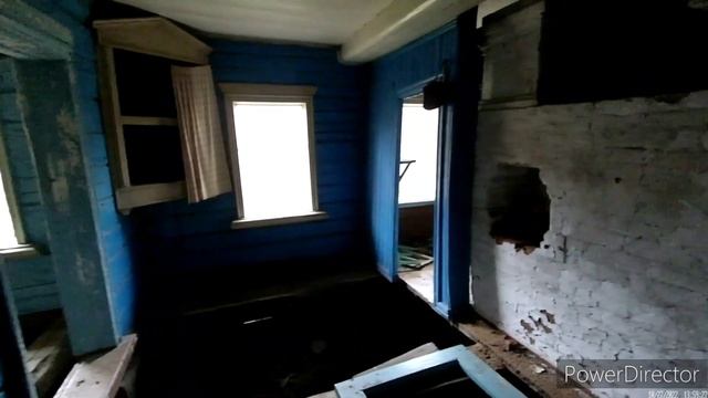 Заброшенная деревня. Почему люди покинули свои дома? Два креста и пустой гроб смотреть онлайн