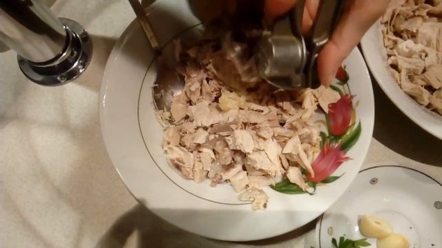 Холодец из курицы(СТУДЕНЬ).Очень вкусный и прозрачный. смотреть онлайн