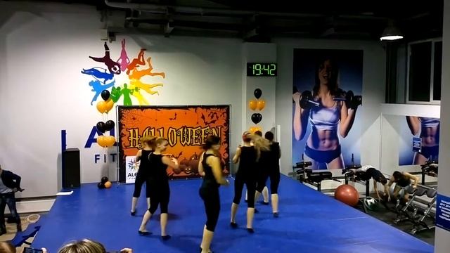 HALLOWEEN PARTY в ALEX FITNESS - ч.2 (ТРЦ Максимир, г. Воронеж) смотреть онлайн