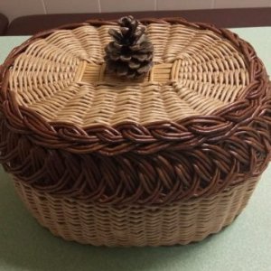 ХЛЕБНИЦА с объёмной загибкой из бумажной лозы  1 часть