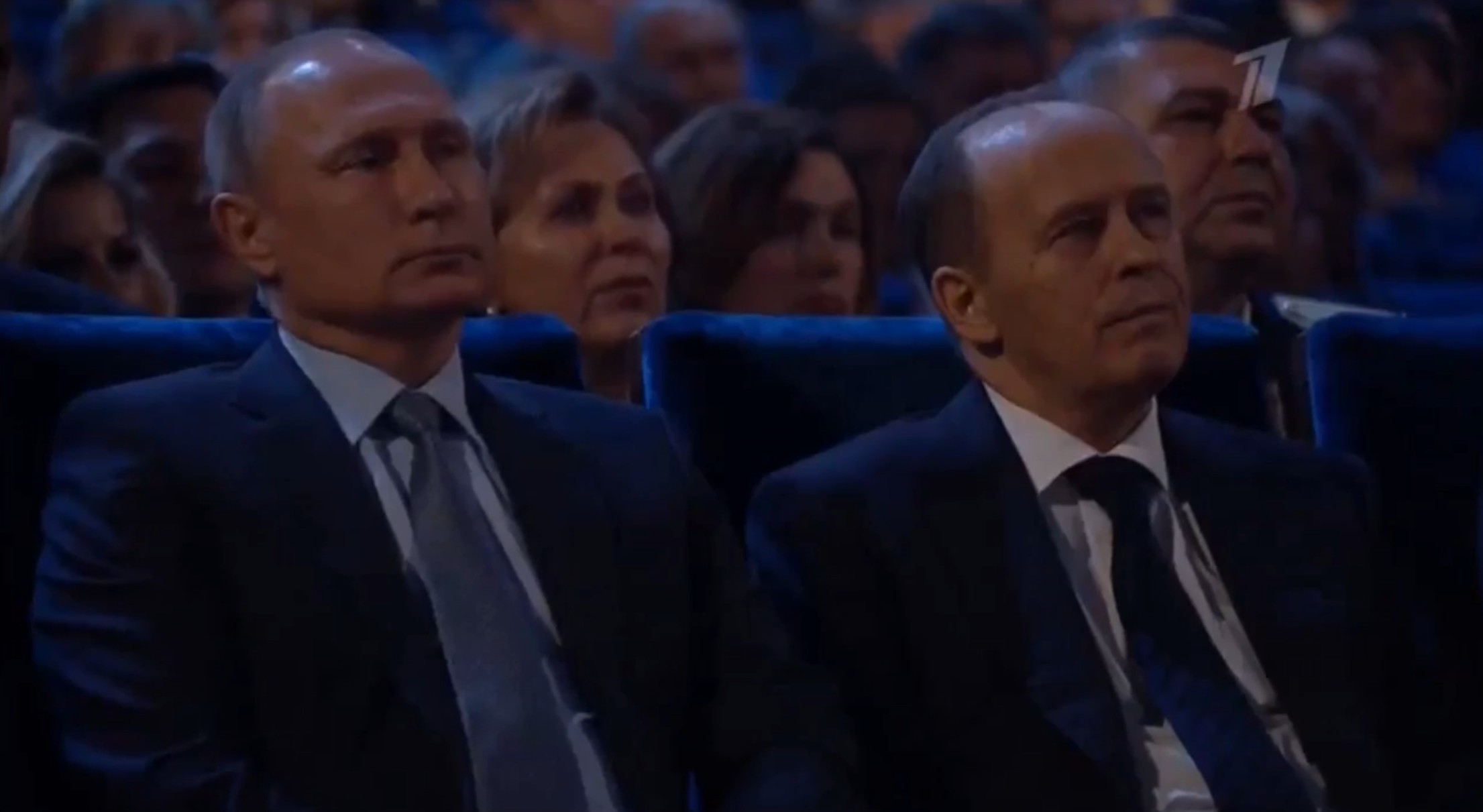 Денис Майданов - Поколения чести (Гимн Спецслужб) смотреть онлайн