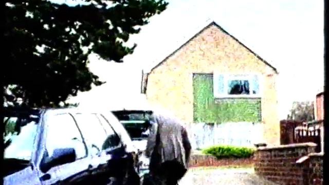 RARE Documentary: Hidden Lives - Middle Aged Mummies' Boys (17/10/2005) смотреть онлайн