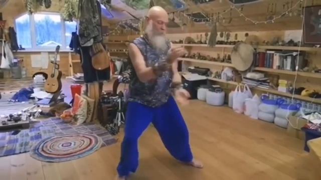 Прогноз по Книге Перемен для дня со знаками Дин Чоу (09.06.19). Бронислав Виногродский - китай смотреть онлайн