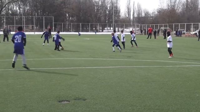 Олимпик - ФШ Нальчик 2011.Зимнее первенство КБР (2011-2012) 4 тур. 30.01.22г. смотреть онлайн