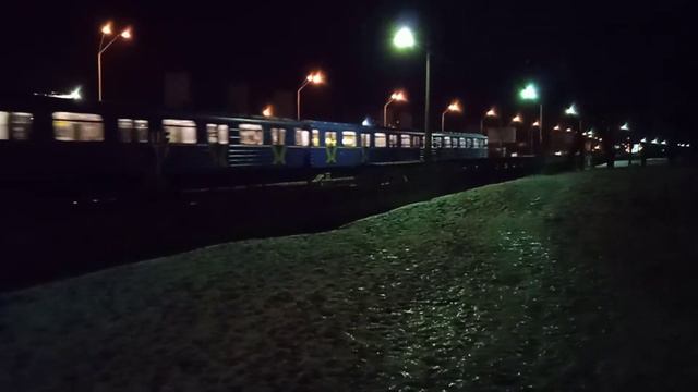 Последний поезд метро смотреть онлайн