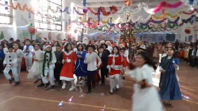 5 г класс Новый 2023 год смотреть онлайн