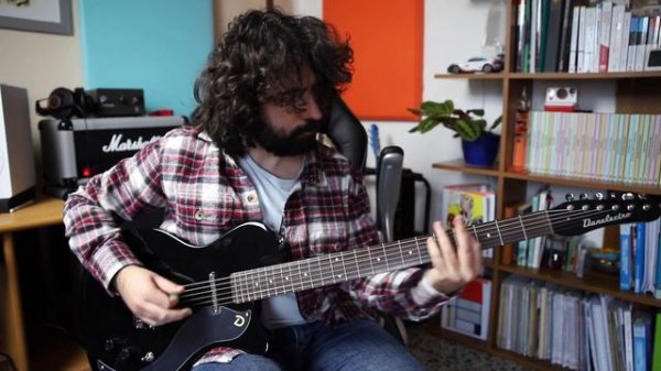 Danelectro 56 Vintage Baritone | Review & Demo