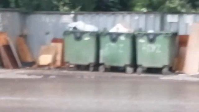 Рязань 90 годы? Нет, она от туда и не вылезла при губернатора и мэрах. смотреть онлайн