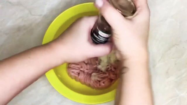 Вкусный, сытный и полезный СУПЧИК С ФРИКАДЕЛЬКАМИ ИЗ ИНДЕЙКИ. смотреть онлайн