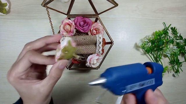 DIY || Terrarium Ring Box with Artificial Flowers (Part-1) смотреть онлайн