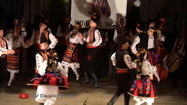 Bulgarian Folk Music and Dance (Bulgaria 9) смотреть онлайн