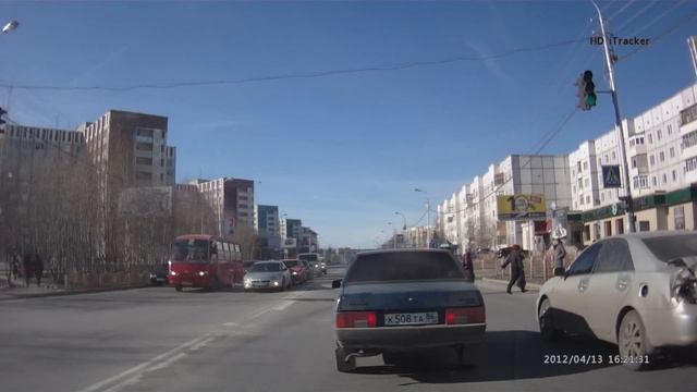 е004нх77 торопыга бмв.MOV смотреть онлайн