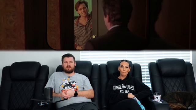 My husband watches THE MASK for the FIRST time || Movie Reaction смотреть онлайн