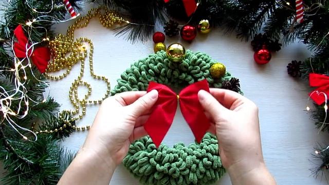 Новогодний венок из Alize Puffy/ Alize Puffy Fine/Alize Puffy Fur смотреть онлайн