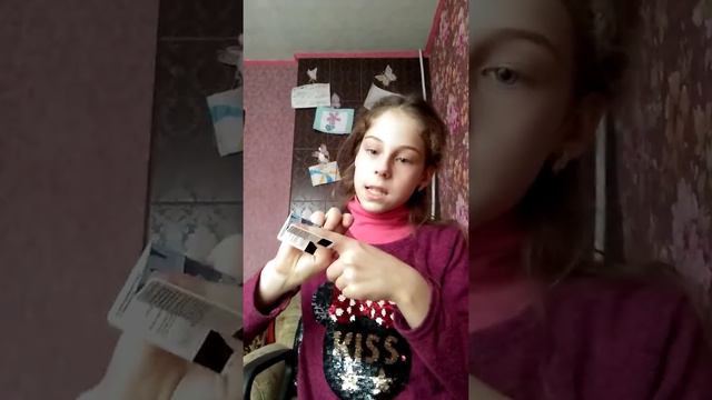 Сделать подставку для телефона из карточки смотреть онлайн
