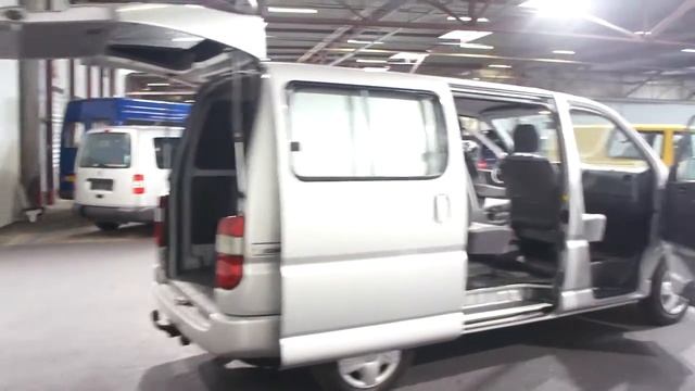 Toyota Hiace 2.5 D4D Emotion DC Airco BPM VRIJ Derks Bedrijfswagens смотреть онлайн