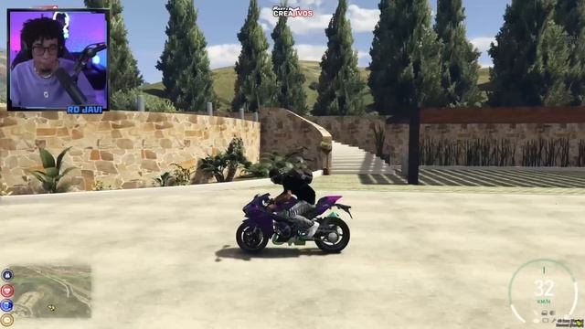 Usamos Un Tanque Blindado Para Eliminar Un Estafador Gta Rp смотреть онлайн