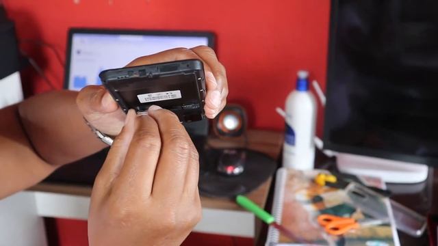 Smatphone S20 MINI da Wish como inseri o CHIP e o CARTÃO de MEMÓRIA! смотреть онлайн