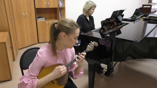 Теплякова Алина, 17 лет, домра смотреть онлайн