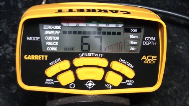 КАК ЗВЕНИТ ЗОЛОТО!!! Garrett Ace 400i. смотреть онлайн