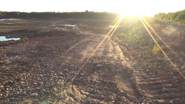 Известняковый рудник рядом с дорогой в Пикалево Куда ушла техника смотреть онлайн